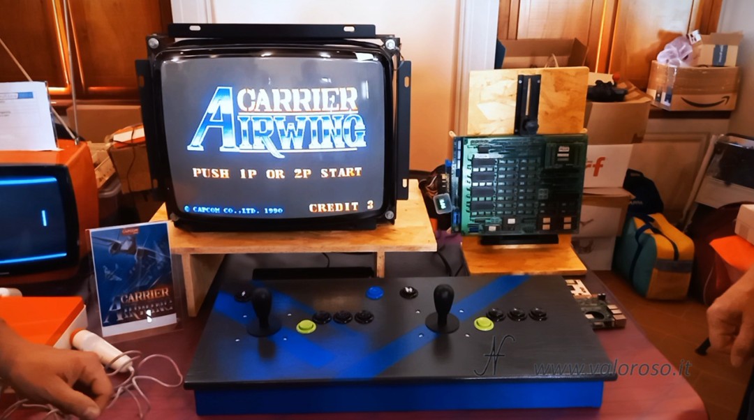 Cabinato Arcade, Coin Op, monitor CRT, scheda madre JAMMA Capcom, joystick pulsanti